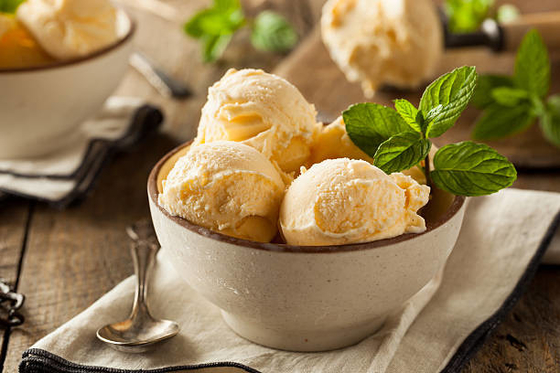 123-94-4 Ice Cream Stabilizer Distilled Glycerin Monostearate วัตถุเจือปนอาหารอิมัลซิไฟเออร์