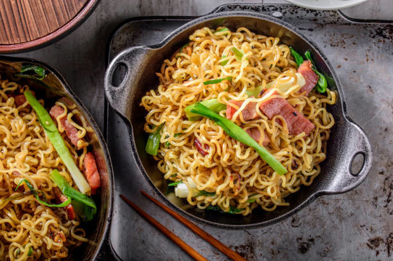 แป้งอิมัลซิไฟเออร์อาหารธรรมชาติสารปรับปรุงก๋วยเตี๋ยวผงสีขาว GB2760