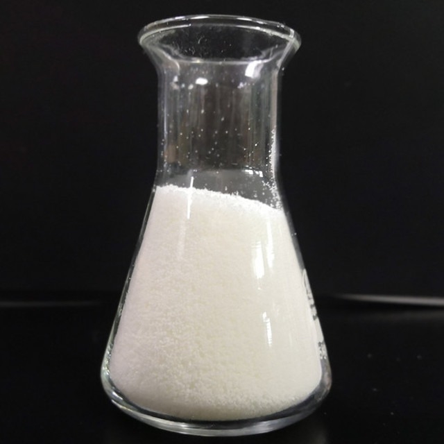 White Waxy Flake Distilled Glycerol Monostearate 123-94-4 E471 สำหรับเนยมาการีน